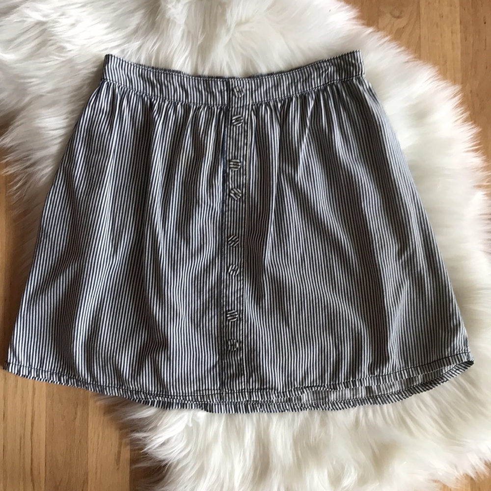 Mossimo striped button front skirt
